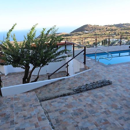 Vivienda Vacacional Casa Pancho Taibique Exterior photo