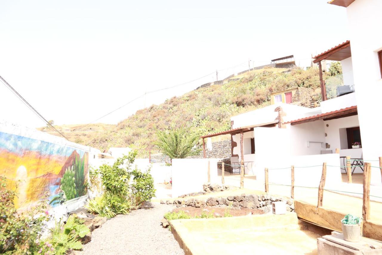 Vivienda Vacacional Casa Pancho Taibique Exterior photo